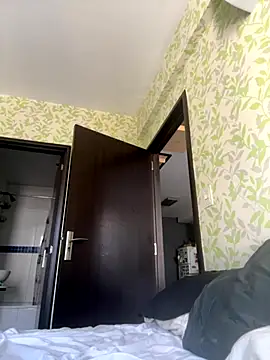 Snapshot of samilux5 chatting on 21, 10, 2025 samilux5 online show from 21, 10, 2025