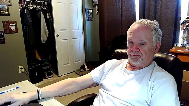 Snapshot of nobledad chatting on 16, 1, 2026 nobledad online show from 16, 1, 2026