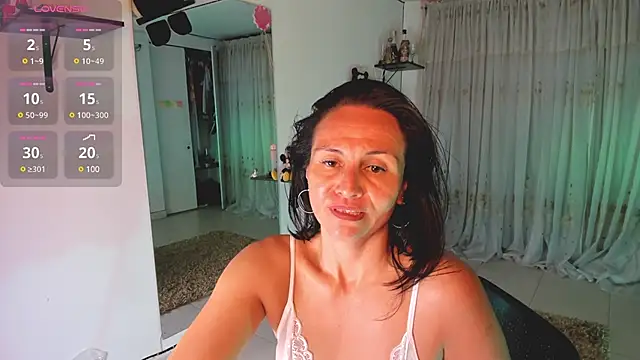 Snapshot of lollita_23_ chatting on 10, 2, 2025 lollita 23  online show from 10, 2, 2025