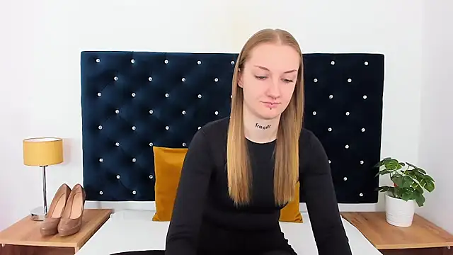 Snapshot of AlexaTease chatting on 20, 3, 2025 AlexaTease online show from 20, 3, 2025