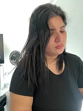 horny roomiess online show from 31, 1, 2025