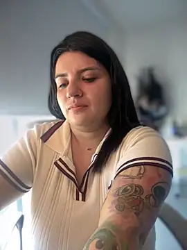 horny roomiess online show from 9, 9, 2025