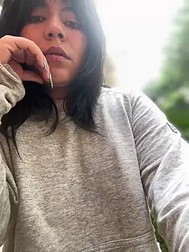 JulianaCastillo online show from 8, 1, 2025