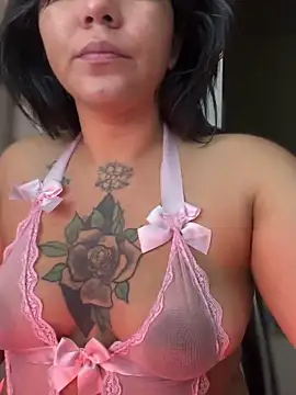 JulianaCastillo online show from 9, 1, 2025