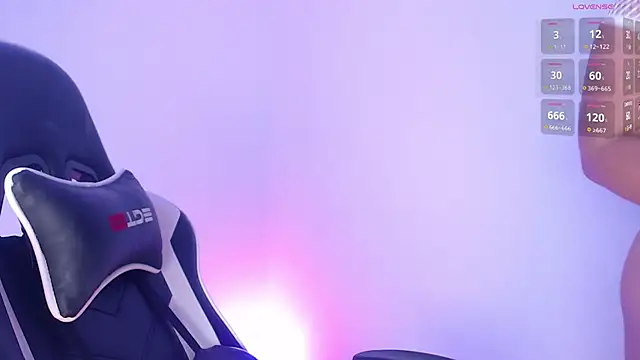 JulianaCastillo online show from 11, 2, 2025