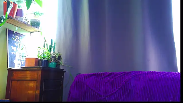 purple em69 online show from 28, 5, 2026