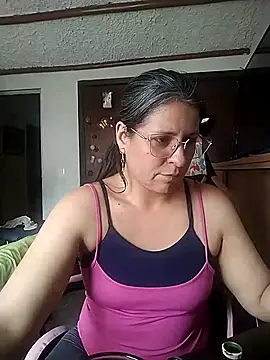 LucifernandaSw online show from 30, 4, 2026