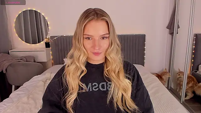 CassieRayss online show from 6, 5, 2026