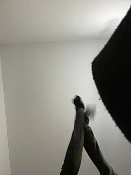 hotAssHell  online show from 8, 12, 2024