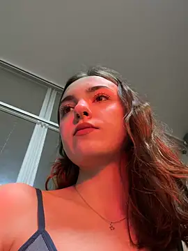 hotAssHell  online show from 3, 3, 2025