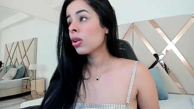 emma castilloo online show from 16, 2, 2026