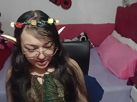 Snapshot of Angela_18honey chatting on 8, 11, 2025 Angela 18honey online show from 8, 11, 2025