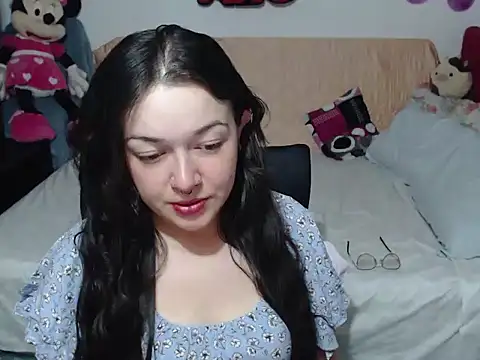 Angela 18honey online show from 6, 3, 2026