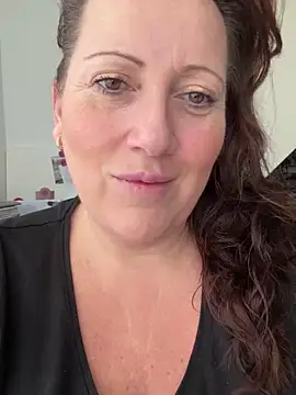 xsexycurvymilf online show from 31, 1, 2025