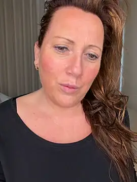 xsexycurvymilf online show from 20, 2, 2026