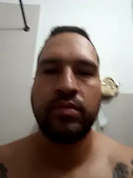 Snapshot of Larrygoodfi chatting on 1, 11, 2025 Larrygoodfi online show from 1, 11, 2025