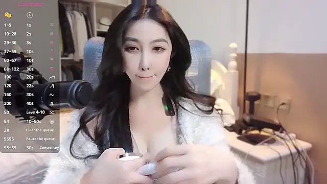 Snapshot of vyizh- chatting on 21, 12, 2024 vyizh- online show from 21, 12, 2024