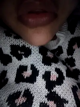 Snapshot of _Redwine_ chatting on 22, 12, 2025 Redwine online show from 22, 12, 2025