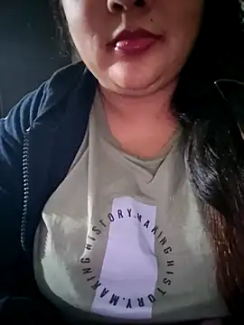 Snapshot of _Redwine_ chatting on 14, 1, 2026 Redwine online show from 14, 1, 2026