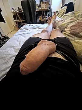 Snapshot of MarkBigDick35 chatting on 4, 6, 2026 MarkBigDick35 online show from 4, 6, 2026