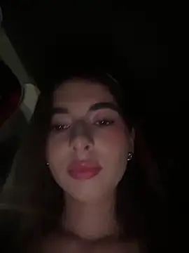 Coralinee 01 online show from 19, 12, 2025