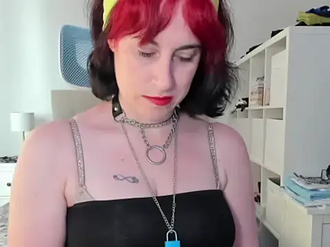 emmita69  online show from 22, 5, 2026