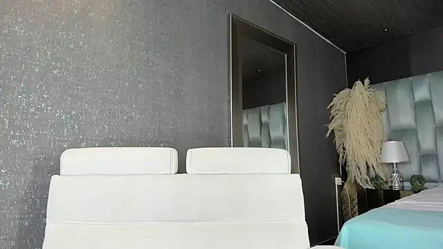 Amareto  online show from 12, 9, 2025