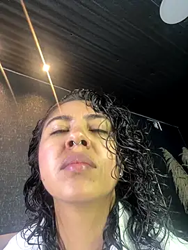 Amareto  online show from 9, 11, 2025