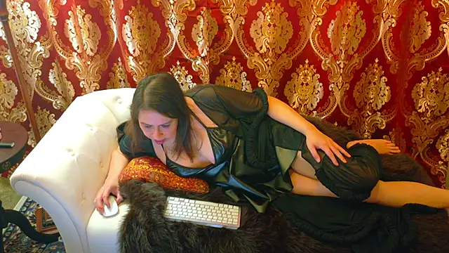 Lily Leigh1 online show from 6, 2, 2025