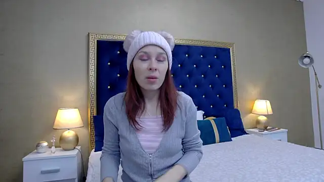 HaileyMoonn online show from 13, 12, 2024
