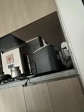 PetitLumiere online show from 19, 3, 2025