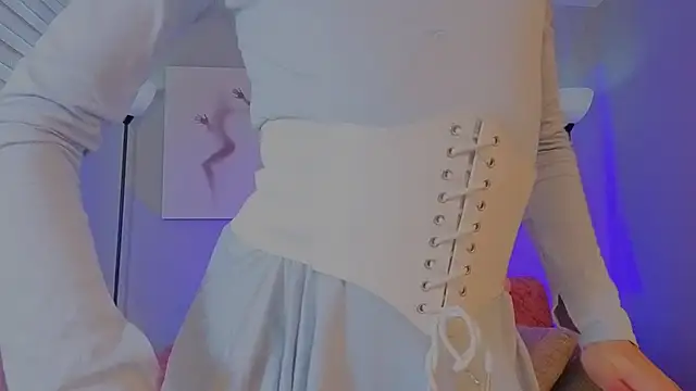 Juliana Saenzz online show from 9, 2, 2026