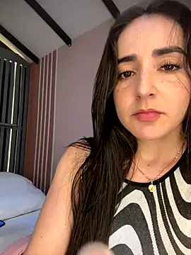 Victoria-And1 online show from 16, 9, 2025