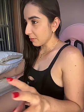 Victoria-And1 online show from 15, 10, 2025