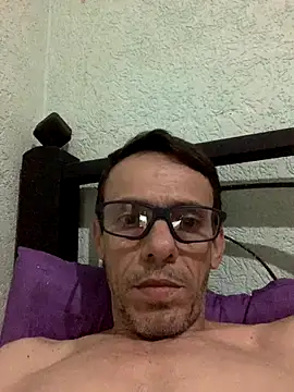 Snapshot of EdsonCota chatting on 27, 9, 2025 EdsonCota online show from 27, 9, 2025