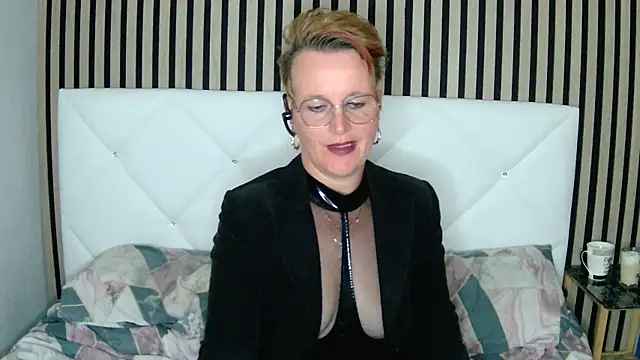 Snapshot of xxNoeliaxx chatting on 7, 12, 2024 xxNoeliaxx online show from 7, 12, 2024
