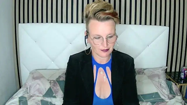 Snapshot of xxNoeliaxx chatting on 7, 1, 2025 xxNoeliaxx online show from 7, 1, 2025