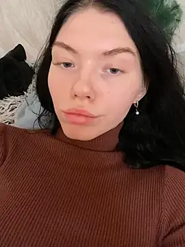 Lisaaa Alisa online show from 4, 1, 2025