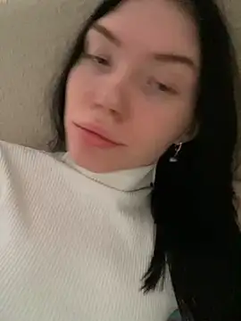 Lisaaa Alisa online show from 9, 1, 2025