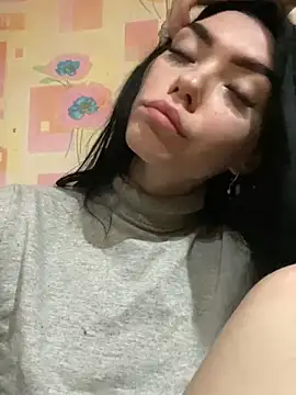 Lisaaa Alisa online show from 9, 1, 2025