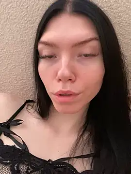 Lisaaa Alisa online show from 2, 2, 2025