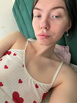 Lisaaa Alisa online show from 11, 3, 2026