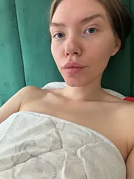 Snapshot of Lisaaa_Alisa chatting on 16, 6, 2026 Lisaaa Alisa online show from 16, 6, 2026
