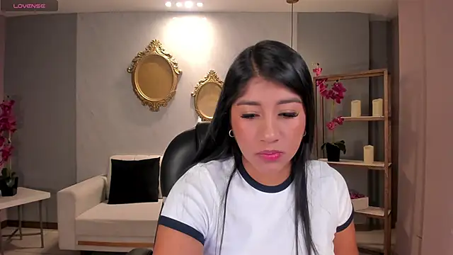 Snapshot of JessicaWilliams1 chatting on 24, 9, 2025 JessicaWilliams1 online show from 24, 9, 2025