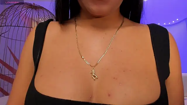 Snapshot of JessicaWilliams1 chatting on 16, 10, 2025 JessicaWilliams1 online show from 16, 10, 2025