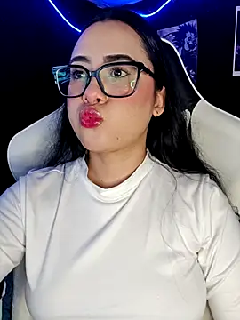 Janna mnt online show from 28, 10, 2025