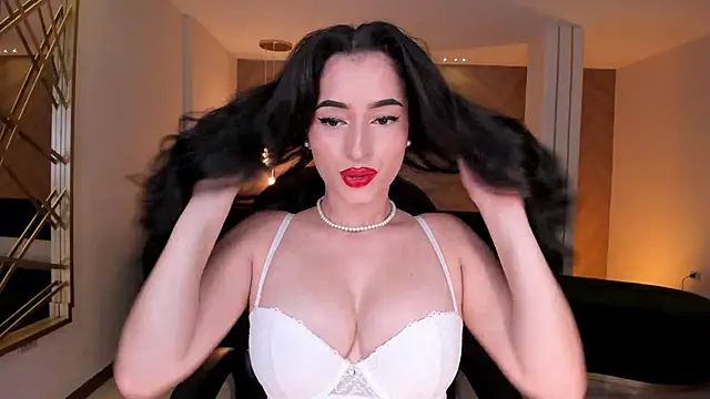 Snapshot of DominiqueVega chatting on 16, 12, 2024 DominiqueVega online show from 16, 12, 2024