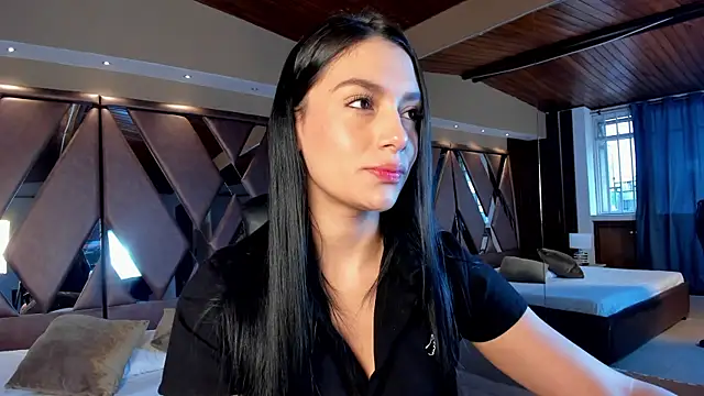 carina rossi online show from 28, 12, 2024