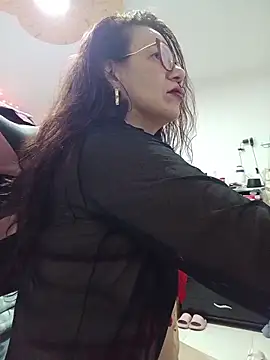Marie Mature online show from 19, 5, 2026