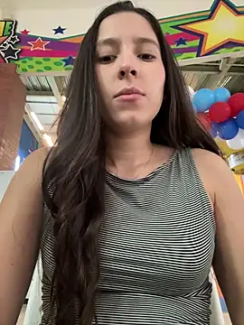 LittleDoll    online show from 28, 2, 2025